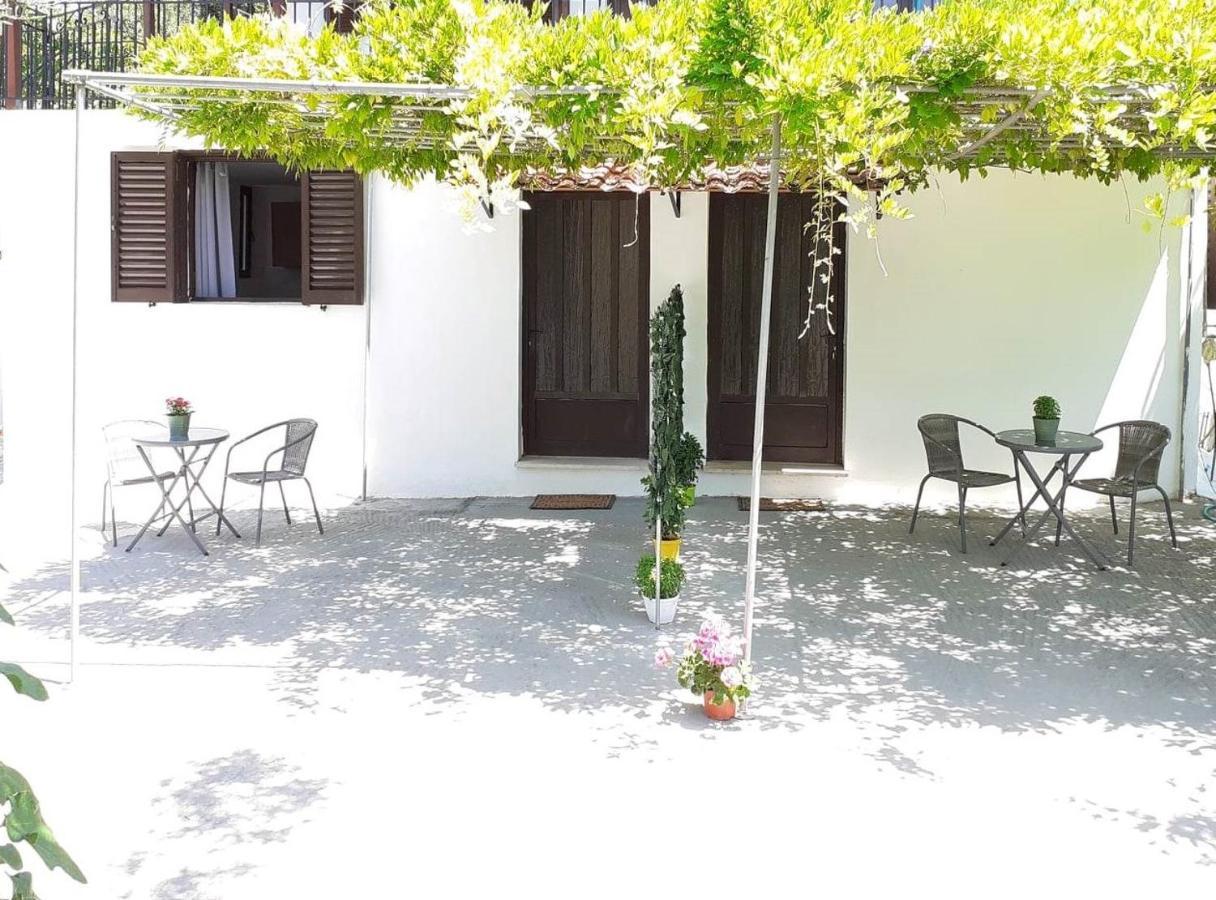 Daphnes Apartments Ρατζακλί Εξωτερικό φωτογραφία