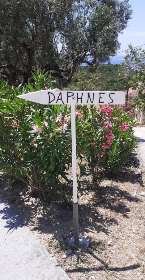 Daphnes Apartments Ρατζακλί Εξωτερικό φωτογραφία